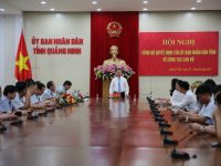 2133036_dong_chi_cao_tuong_huy_quyen_chu_tich_ubnd_tinh_phat_bieu_chuc_mung_cac_dong_chi_nghi_huu_nghi_cong_tac_va_09183503